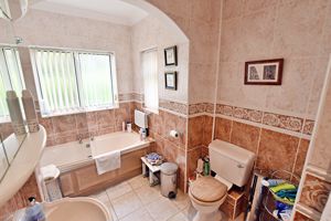 Photo 14- click for photo gallery